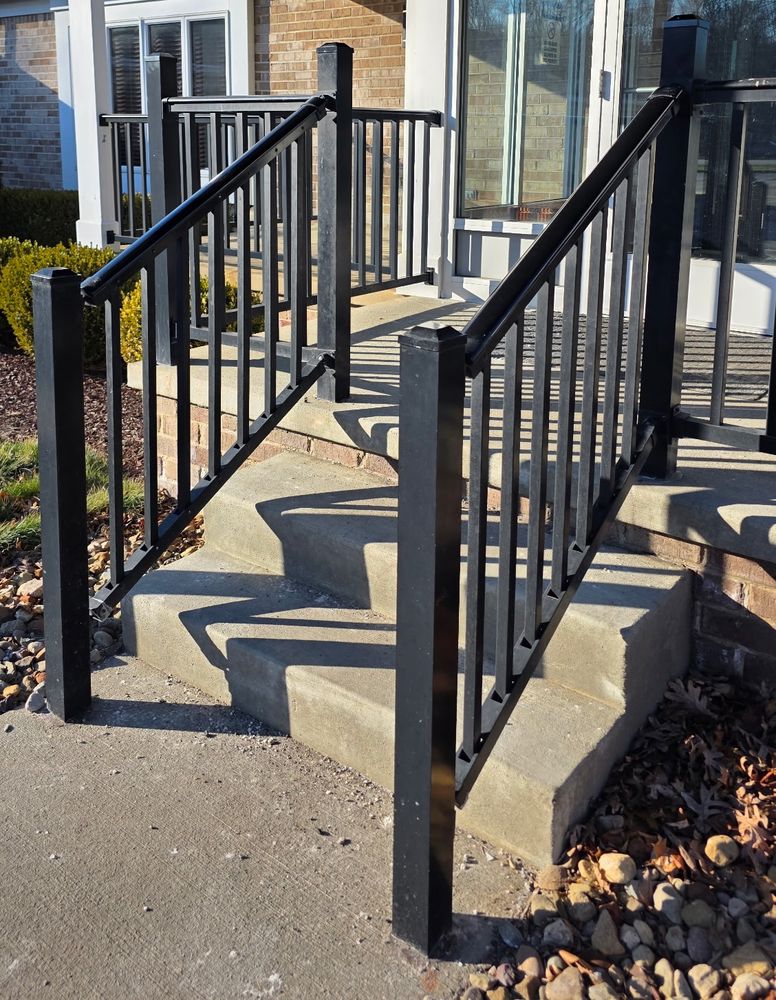 commercial-aluminum-railing-stairs.jpg